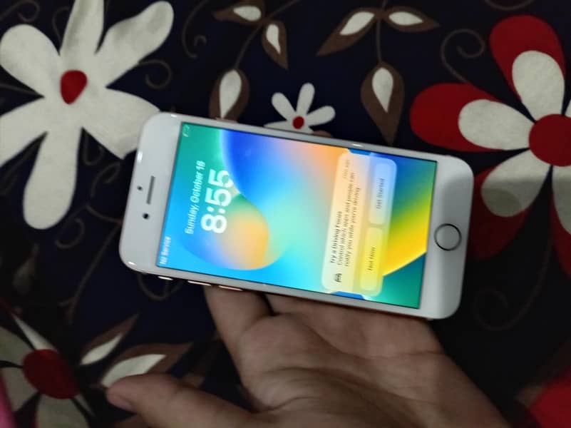 Apple iPhone 8 Plus 2