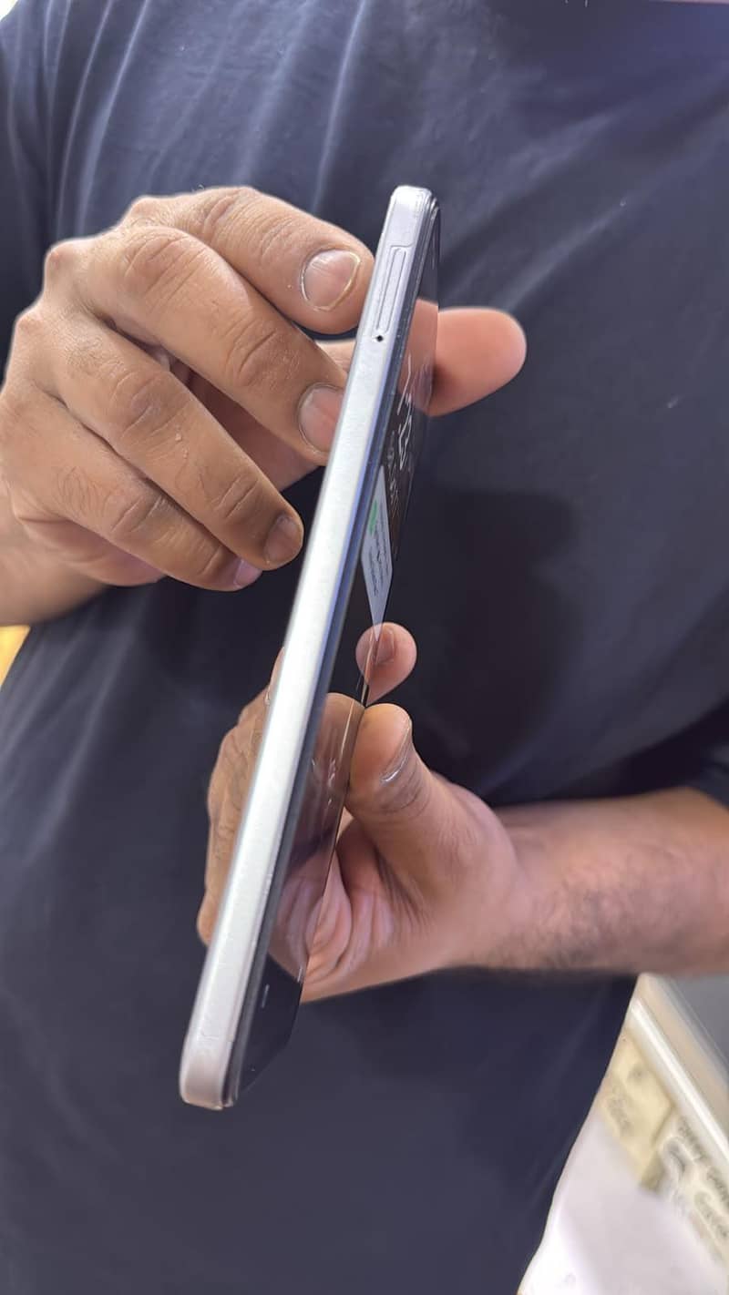 tecno spark 40 4