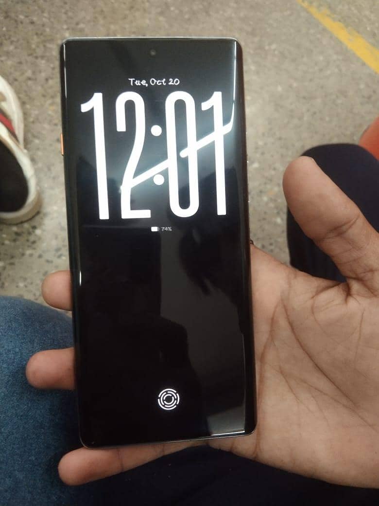 Tecno CAMON 40 2