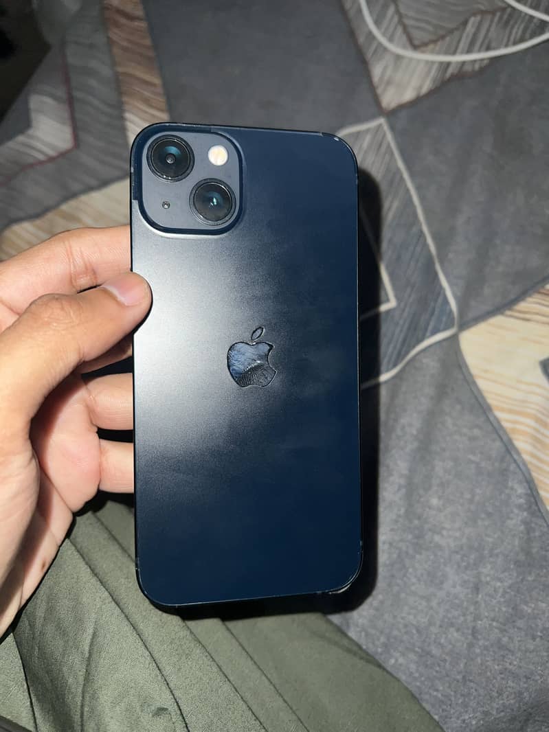 Apple iPhone 13 3
