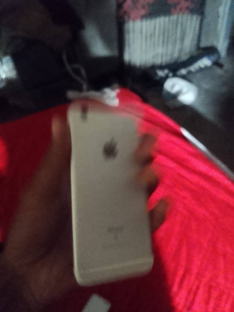 Apple iPhone 6S 2