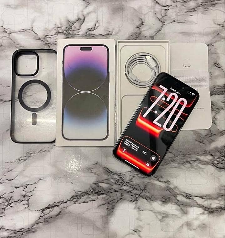 Apple iPhone 14 Pro Max 1