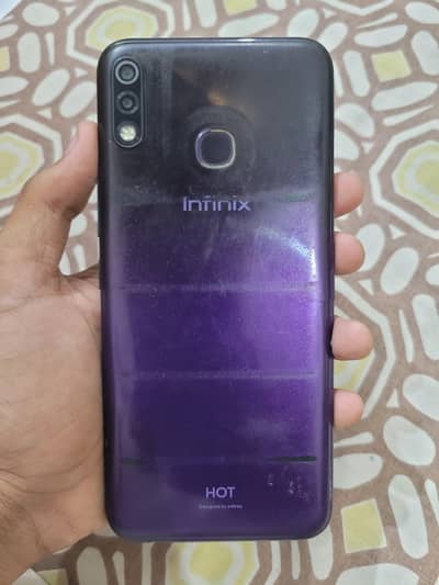 Infinix Hot 8 Lite