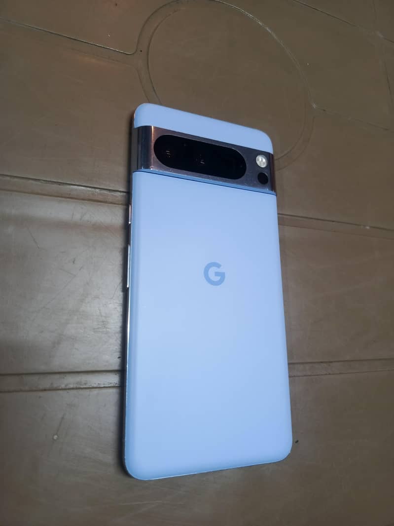 Google Pixel 8 Pro 0