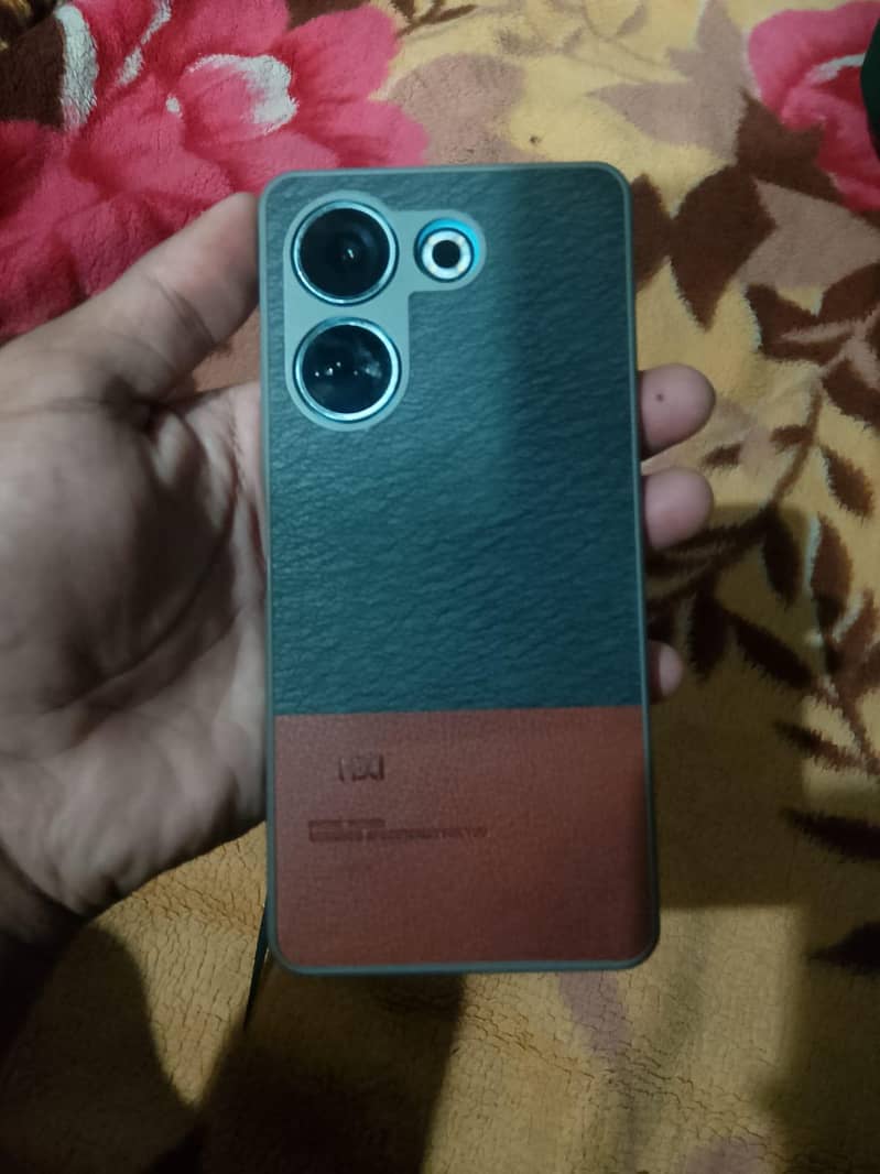 Tecno CAMON 20 3