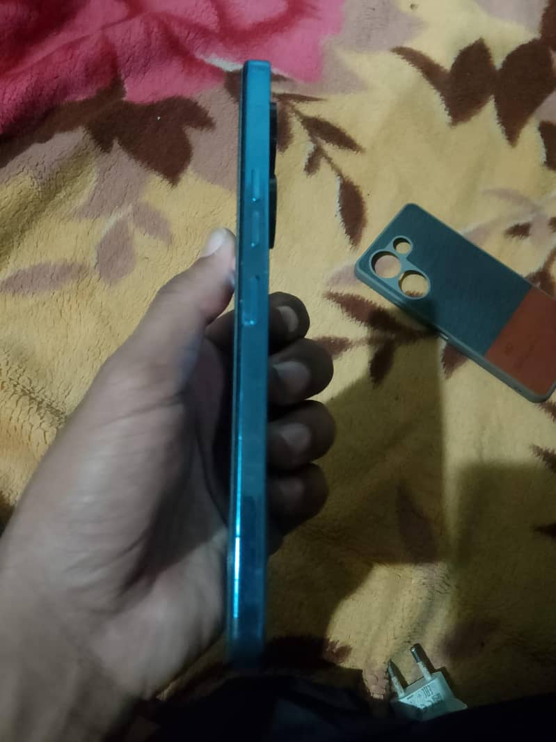Tecno CAMON 20 8