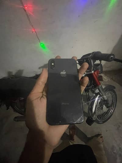 Apple iPhone XS factory unlocked urgent sale