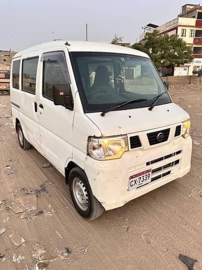 Nissan Clipper 2013