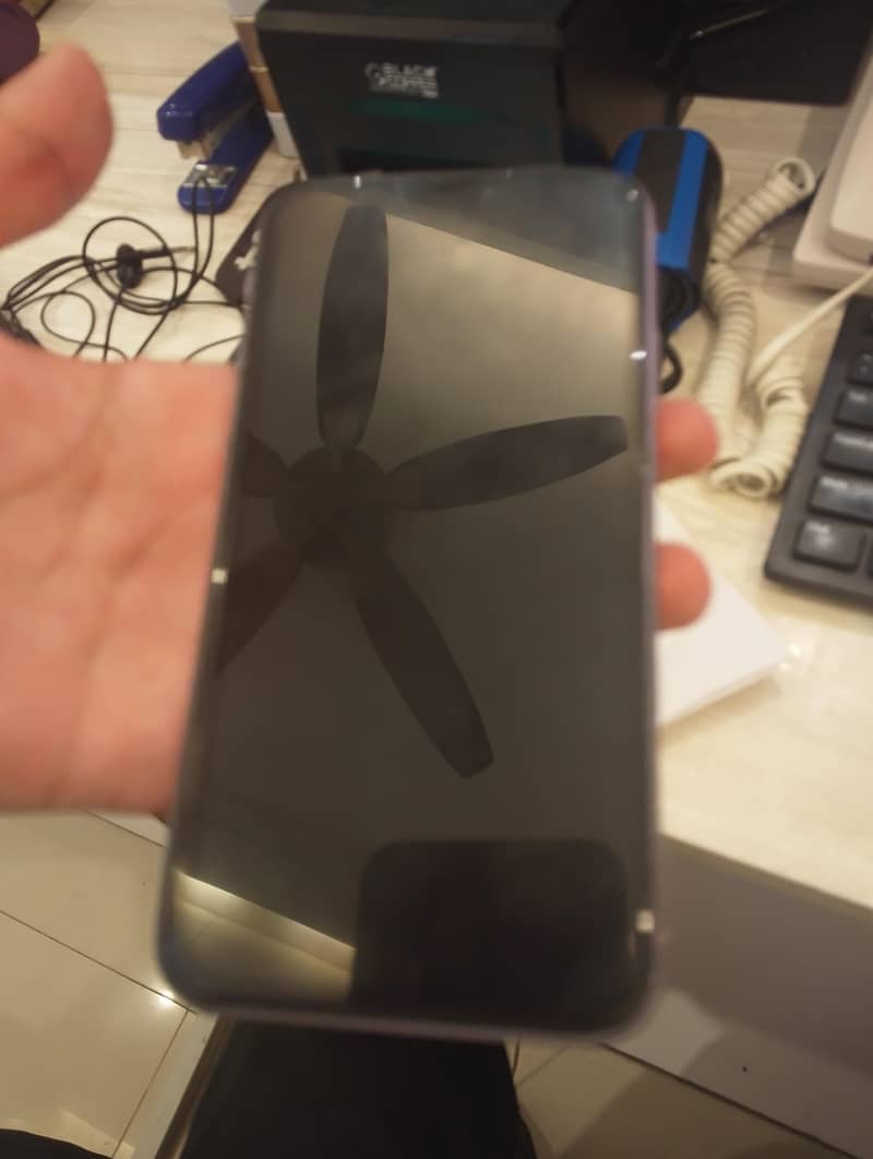 Apple iPhone 11 3