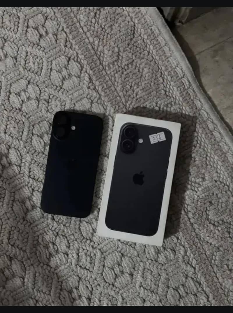 Apple iPhone 16 Jv 0