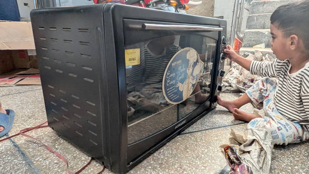 Microwave oven 3