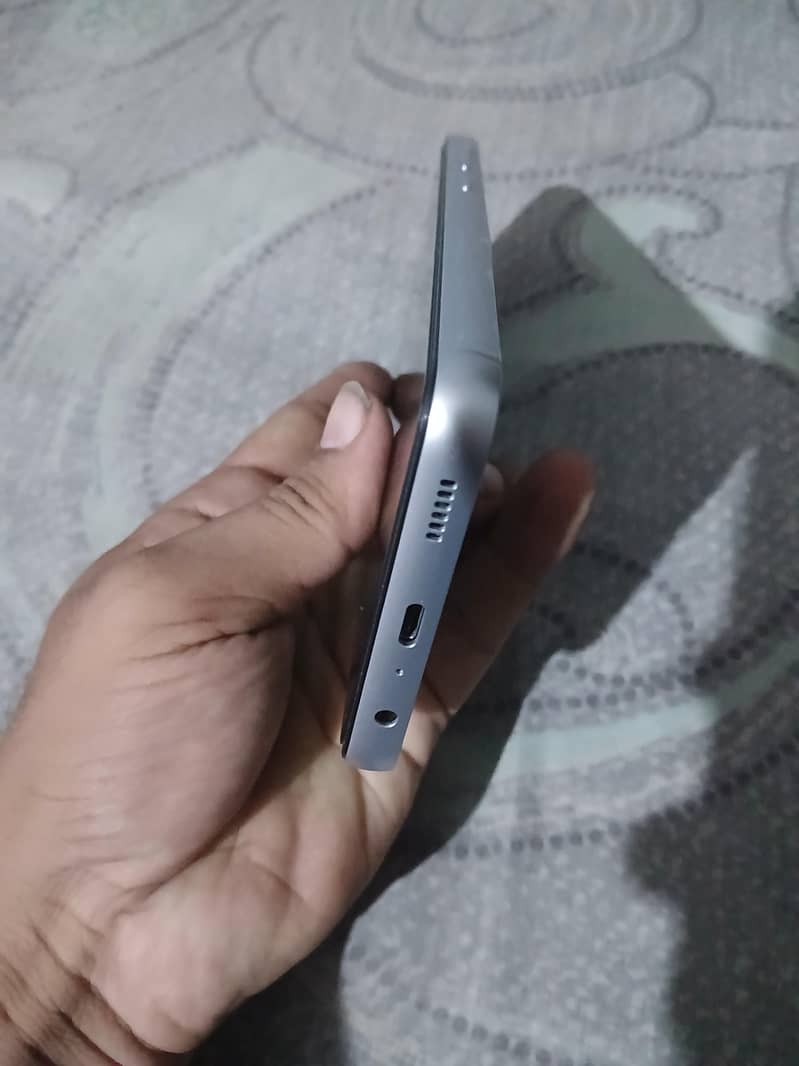 Samsung Mobile A05 3