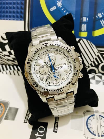 Seiko-SPORTS-CHRONOGRAPH-ORIGINAL & NEW WATCH