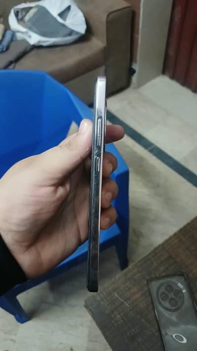 OPPO Reno 12F 5g 12/256 With box and charger