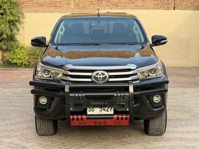 Toyota Hilux Revo V 2019