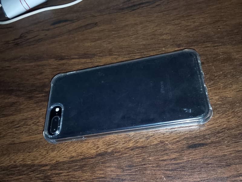 Apple iPhone 7plus 3