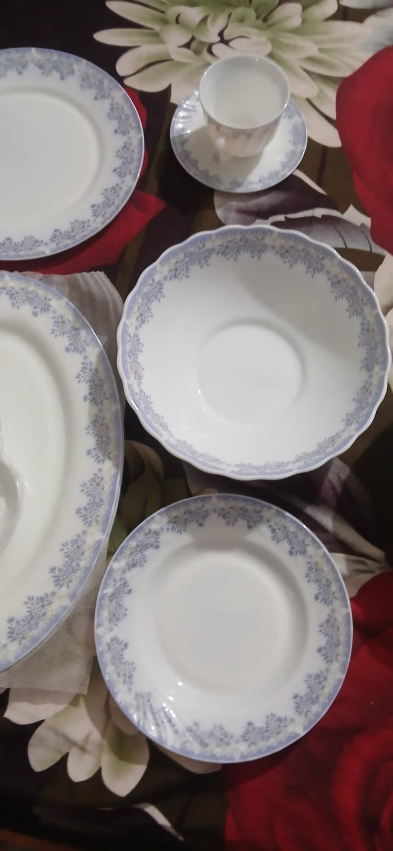 Marble dinner set new 3