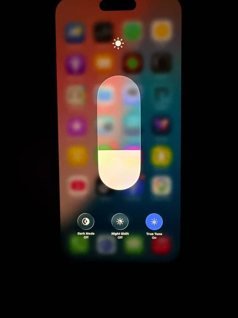 Apple iPhone 15 Pro Max 2
