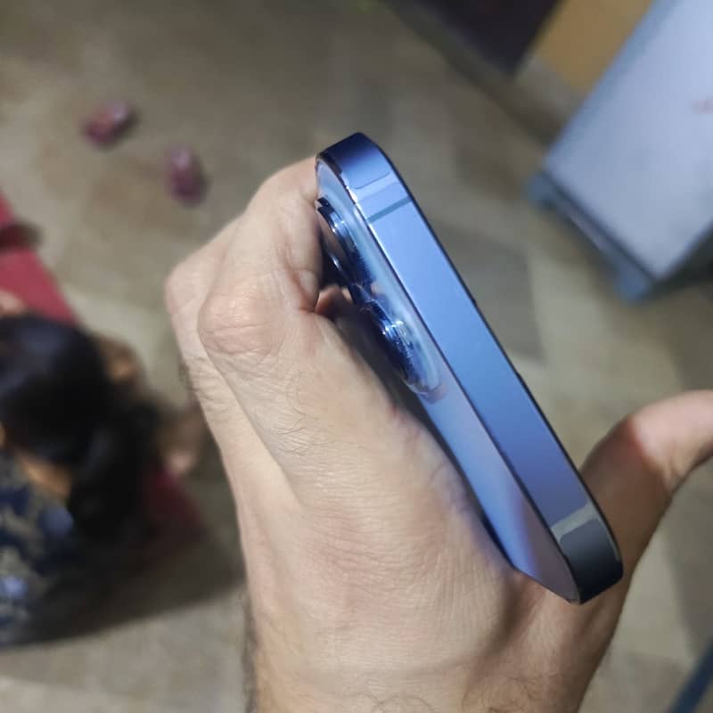 Apple iPhone 13 Pro Max 9