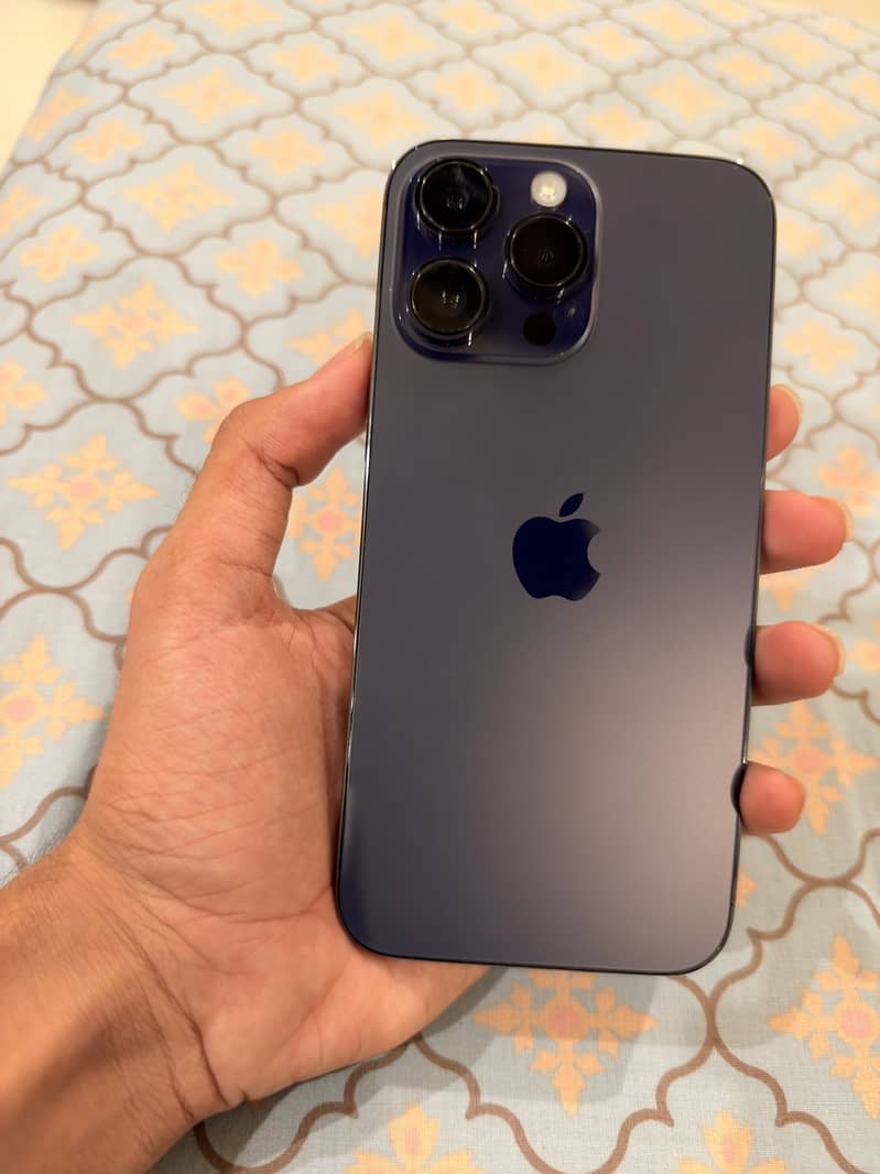 Apple iPhone 14 Pro Max 2