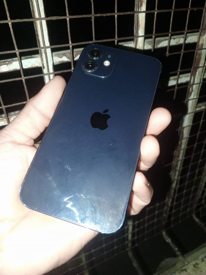 Apple iPhone 12 0