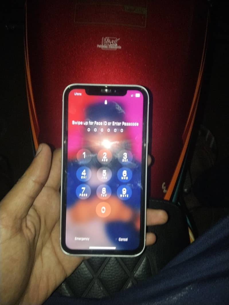 Apple iPhone XR 1