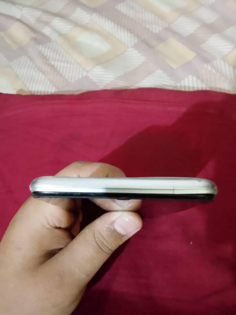 OPPO A15s 0