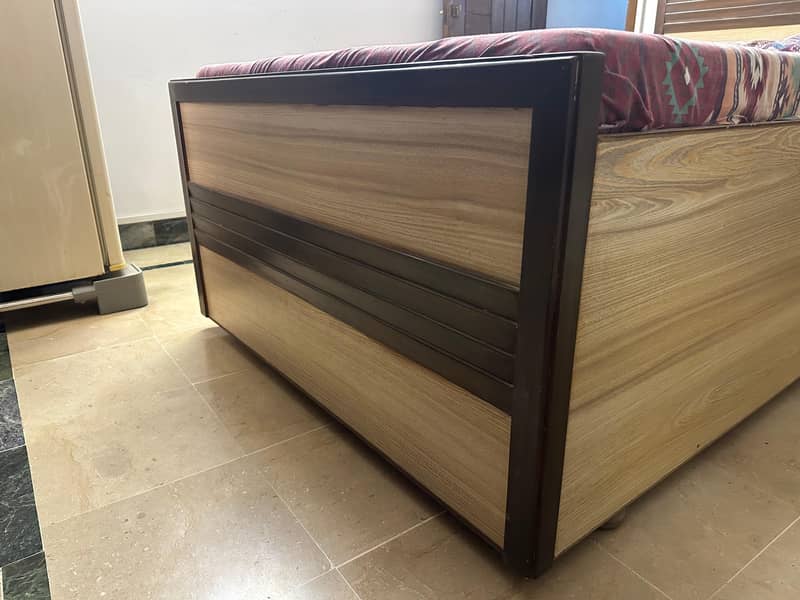 single bed slightly negotiable 3