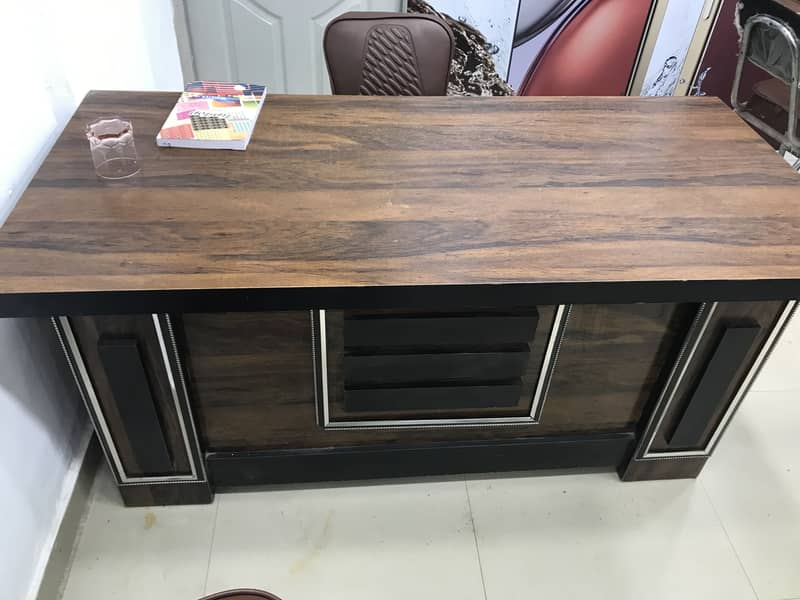 sell office table 1