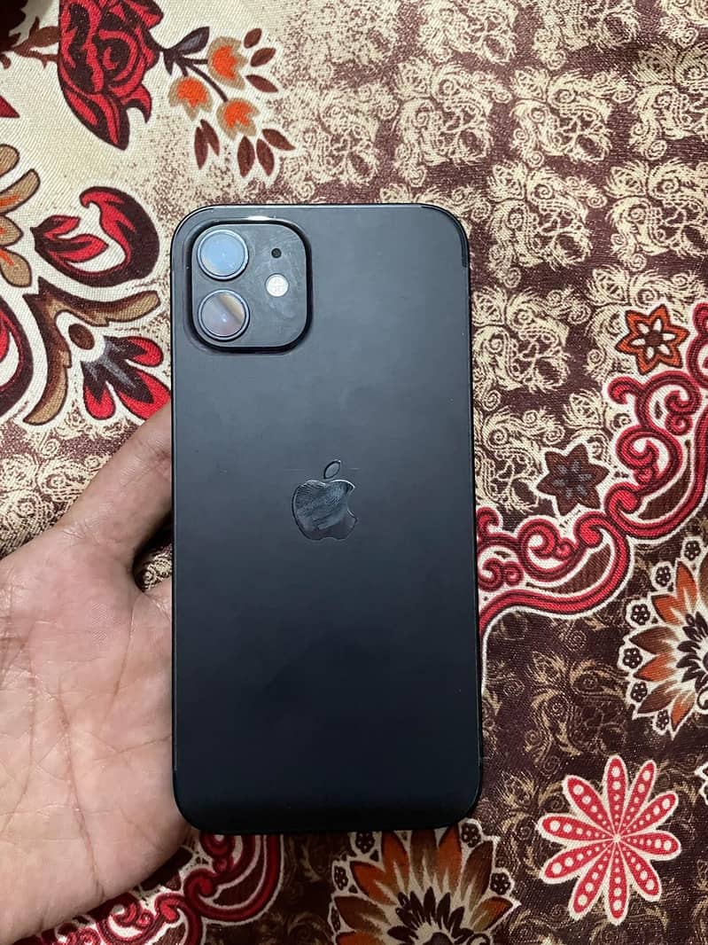 Apple iPhone 12 0