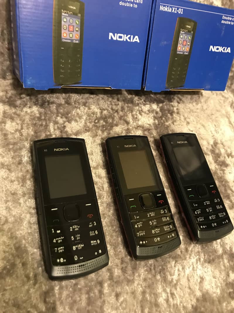 Nokia X1-01 1