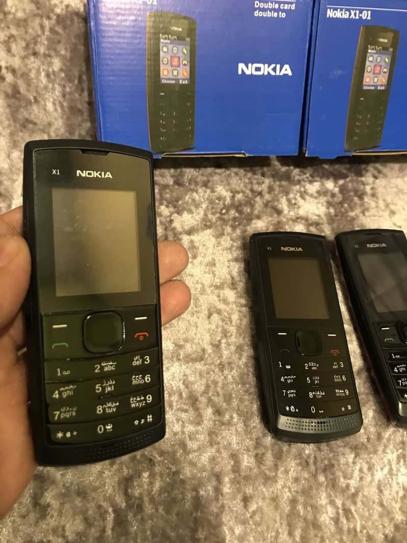 Nokia X1-01 2