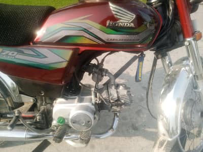 Honda 70 23 model Condition 10/9