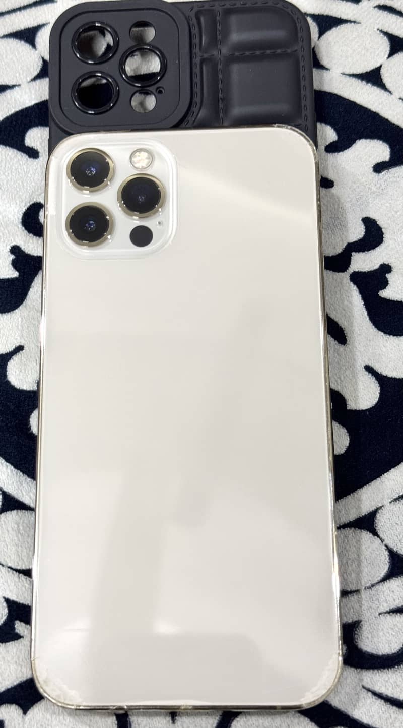 Apple iPhone 12 Pro 1