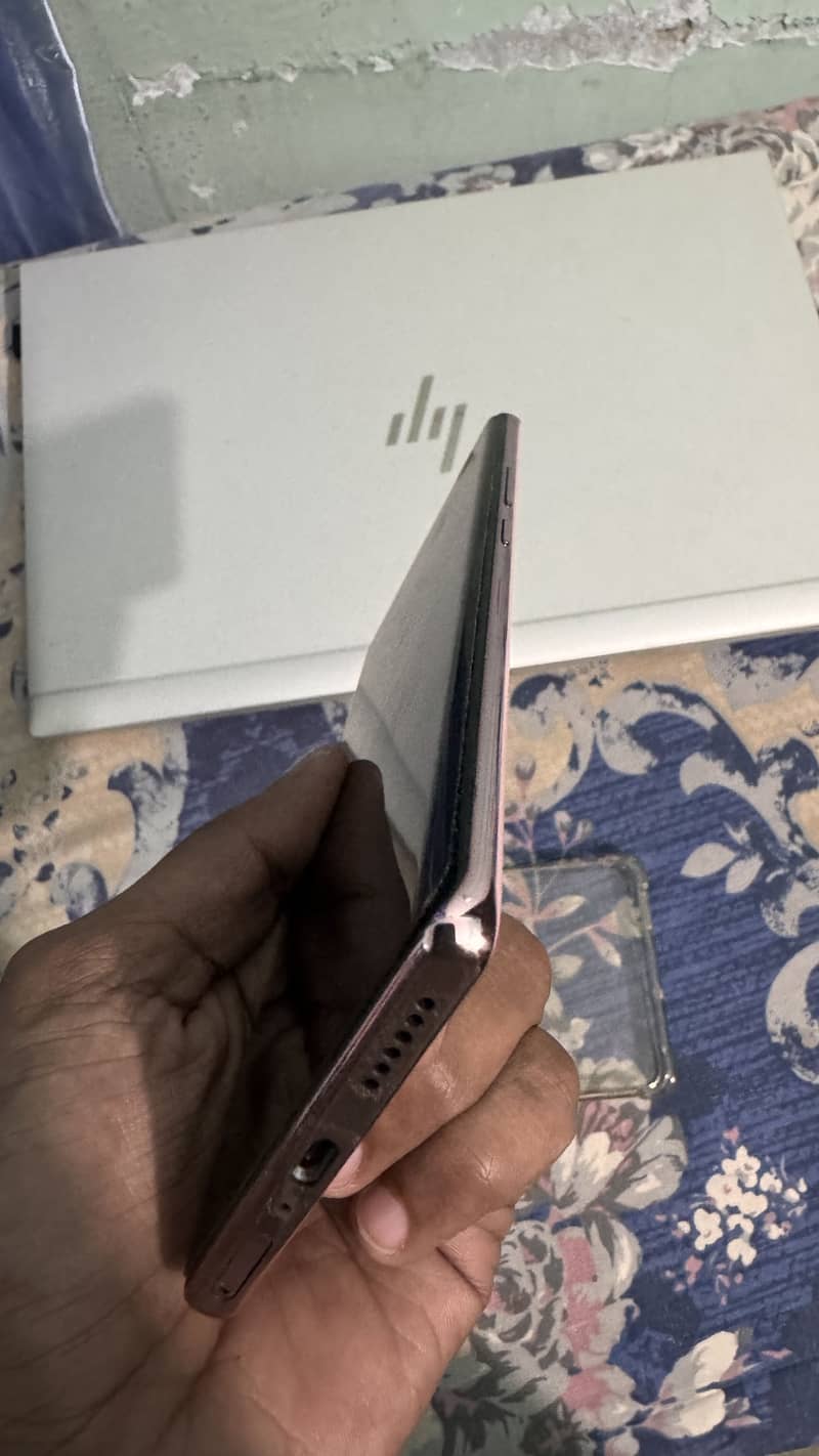 Infinix Zero 40 2