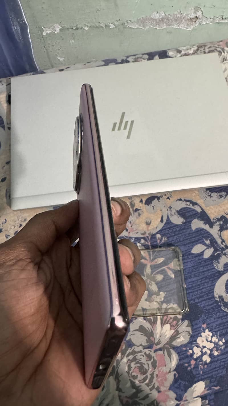 Infinix Zero 40 5
