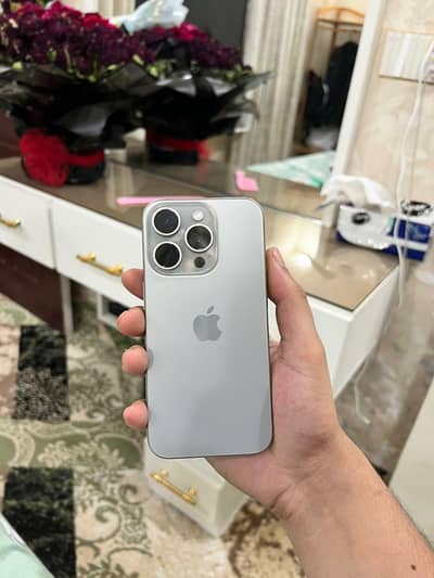Apple iPhone 15 Pro