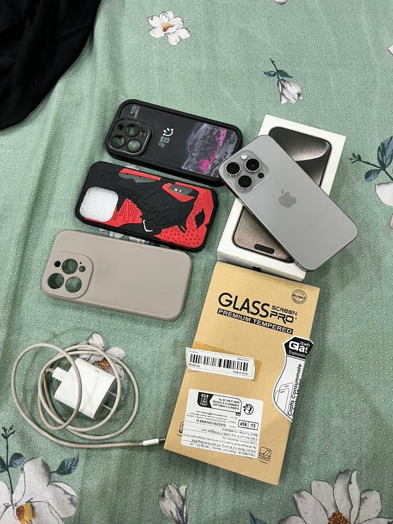 Apple iPhone 15 Pro 3