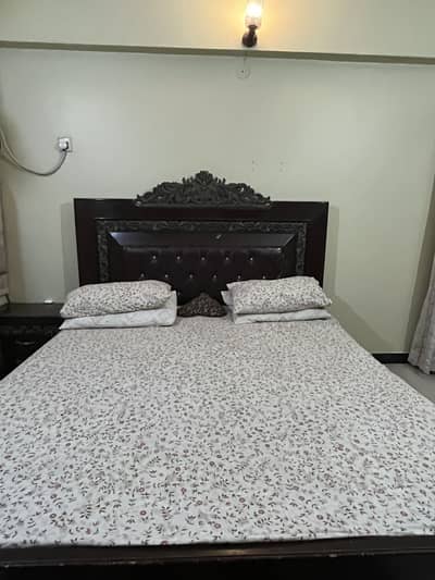 03130803250 bedroom set