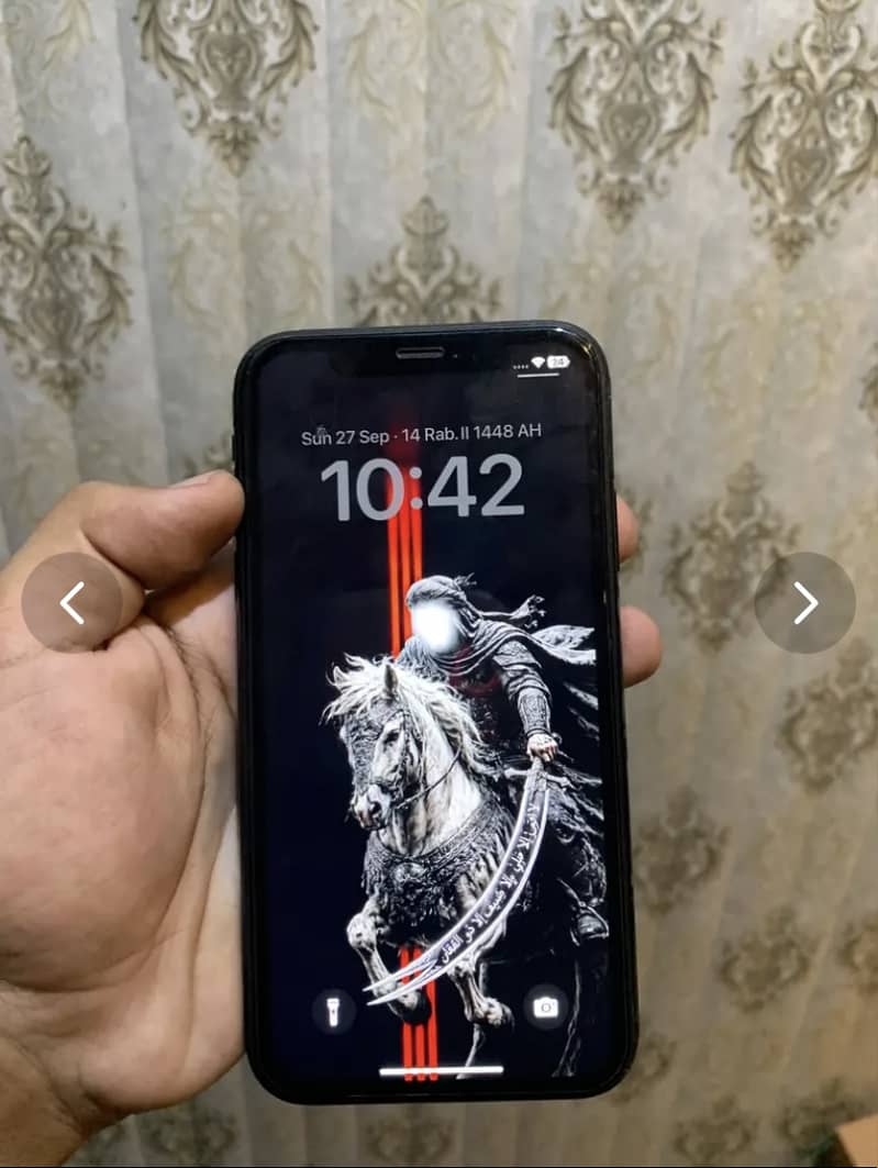 Apple iPhone XR 1