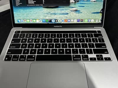 Macbook pro M1 2020 new condition with box