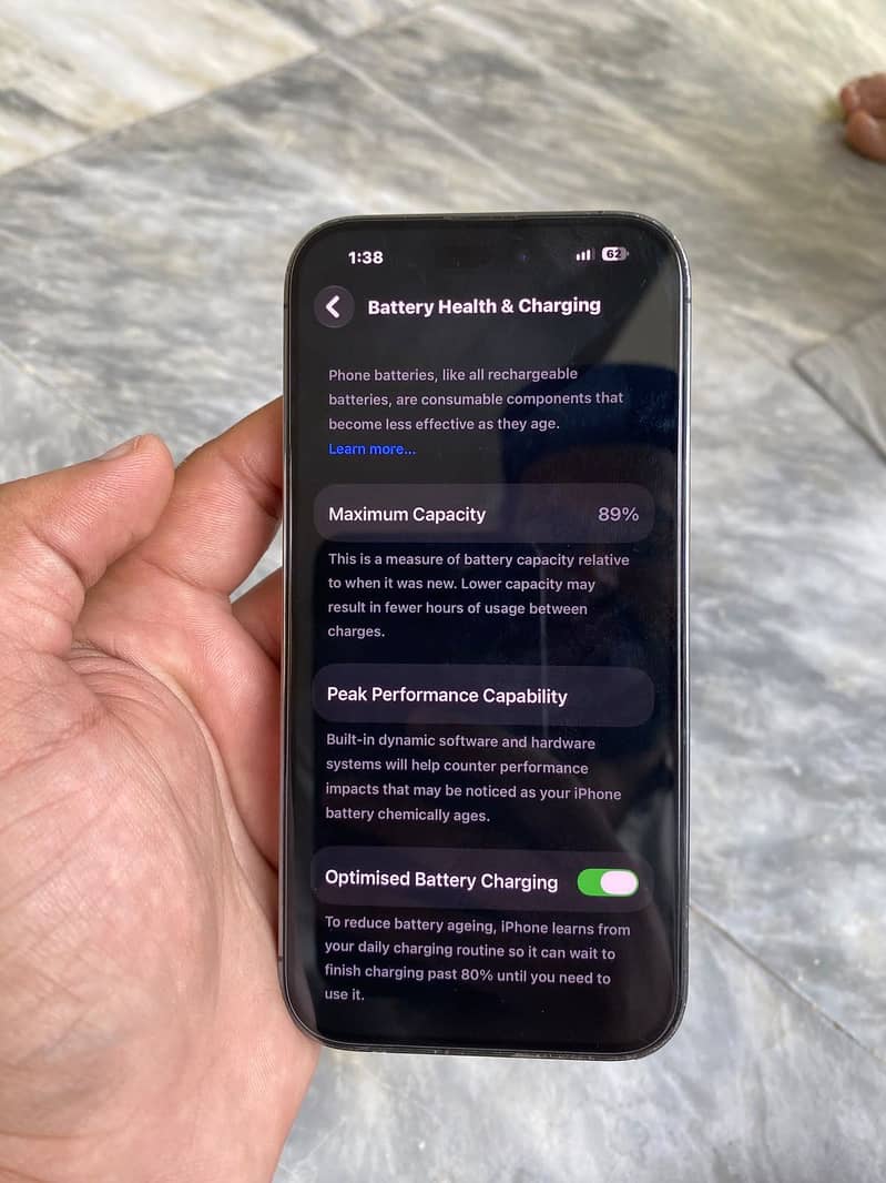 Apple iPhone 14 Pro 2