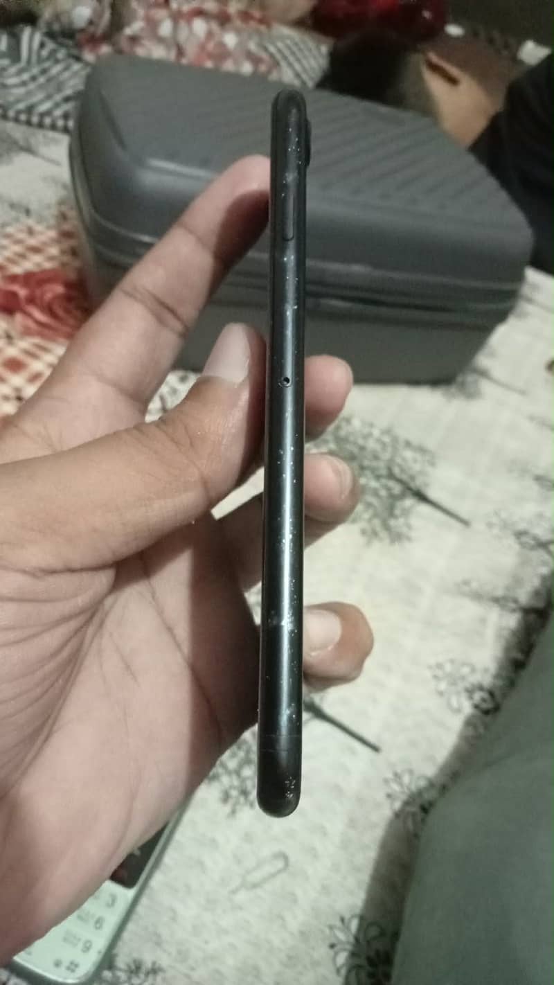 Apple iPhone 7 4