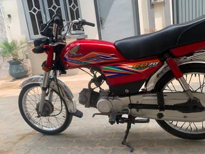 Honda CD 70 for sale. "03293355318