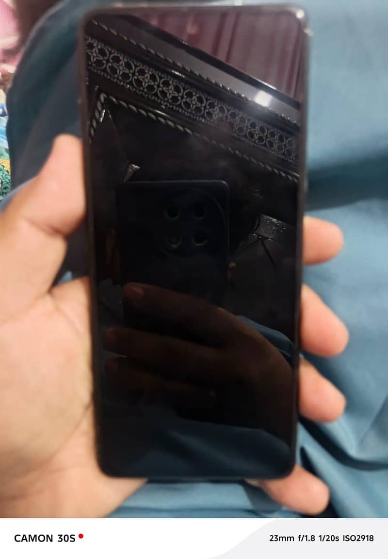 Infinix Note 30 6