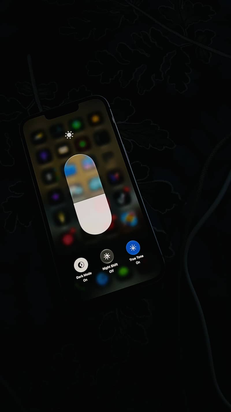 Apple iPhone 14 3
