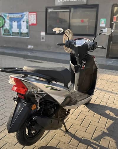 mj petrol scooty