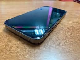 Apple iPhone 13 3