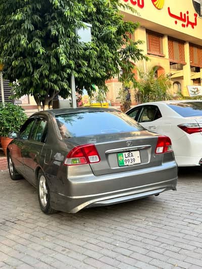 Honda Civic VTi Oriel 2002