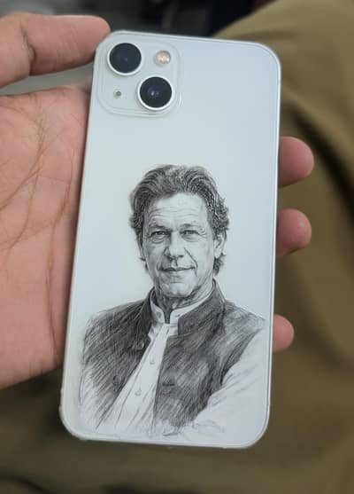 Apple iPhone 13
